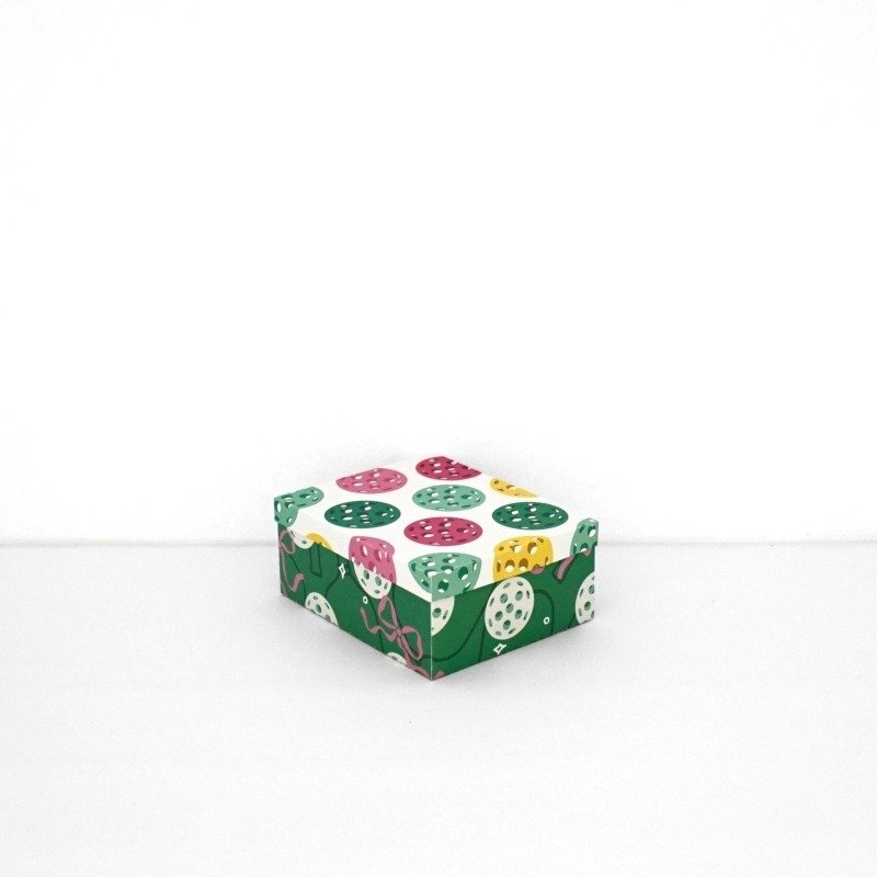 5x4x2 SVG Box Base or SVG 4x5x2 Box Base with 1/2 inch lid shown