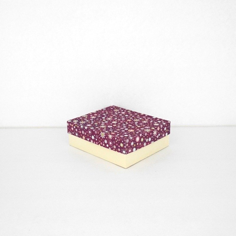 5x6x2 SVG Box Base or SVG 6x5x2 Box Base with a 1 inch lid shown