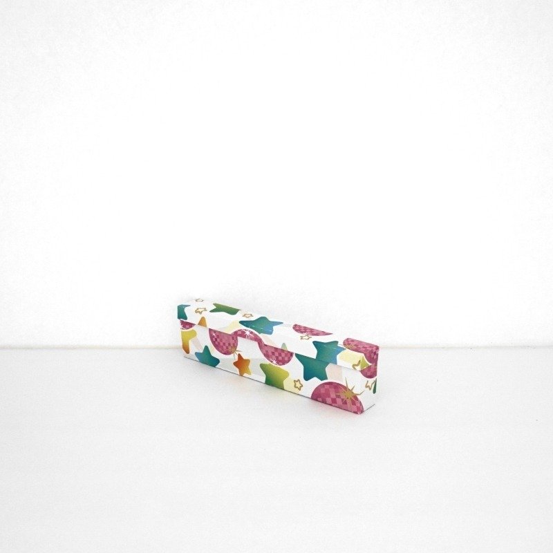 1x8x2 SVG Box Base or SVG 8x1x2 Box Base with a 1/2 inch lid shown