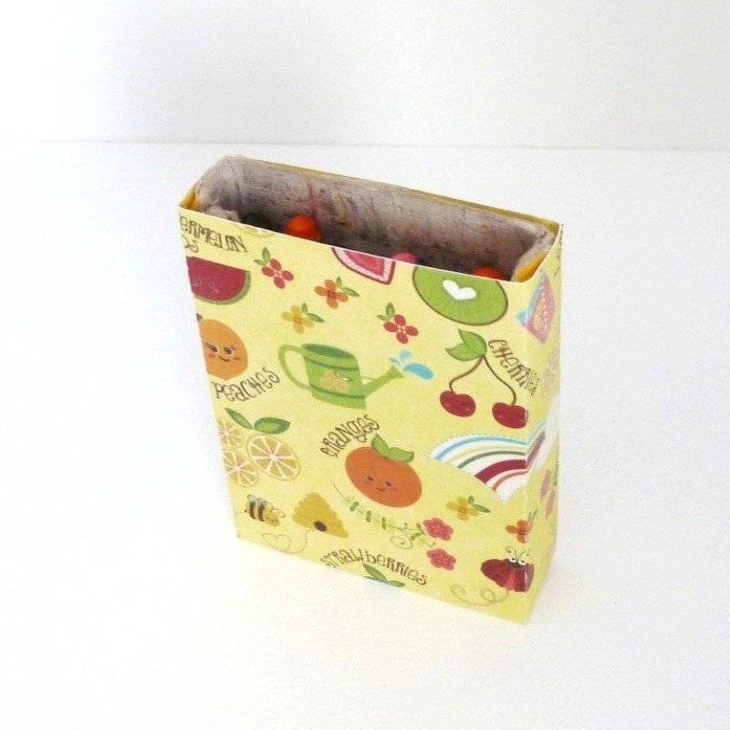 SVG 16 count crayon box cover - open / FCM Crayon Box Cover