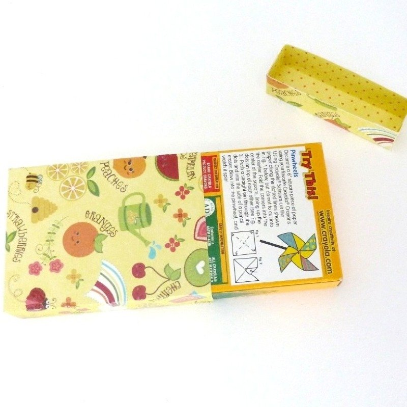 SVG Crayon Box Cover Set - 16 Count